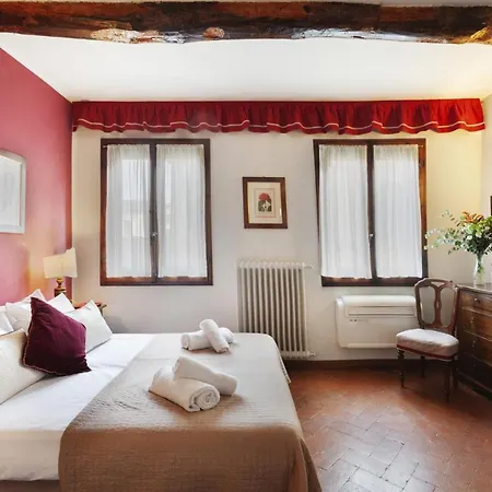 Apartment S. Spirito Flat